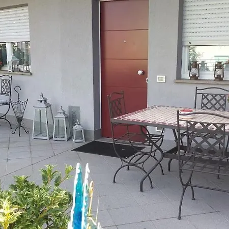 La Terrazza, Elegante Stile Retro, 90 Mq Con Doccia Sauna Wi-fi Terrazzo E Garage * Trento