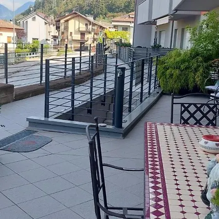 La Terrazza, Elegante Stile Retro, 90 Mq Con Doccia Sauna Wi-fi Terrazzo E Garage