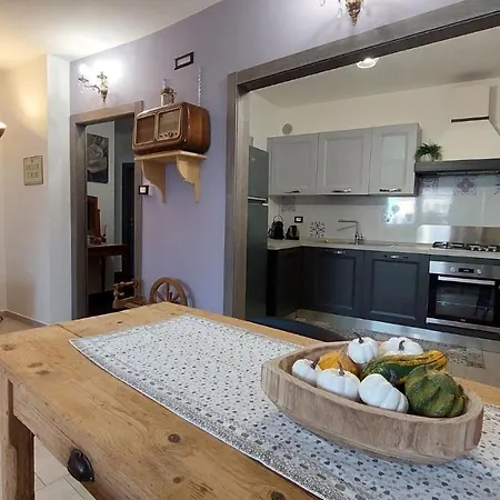 La Terrazza, Elegante Stile Retro, 90 Mq Con Doccia Sauna Wi-fi Terrazzo E Garage *