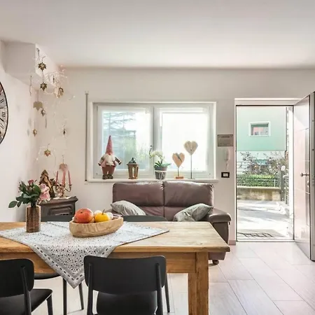Lejlighed La Terrazza, Elegante Stile Retro, 90 Mq Con Doccia Sauna Wi-fi Terrazzo E Garage *