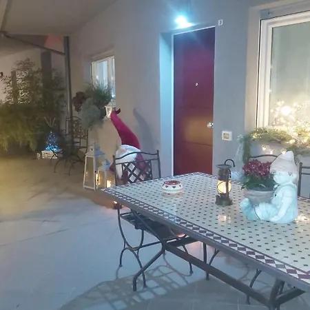 La Terrazza, Elegante Stile Retro, 90 Mq Con Doccia Sauna Wi-fi Terrazzo E Garage Trento