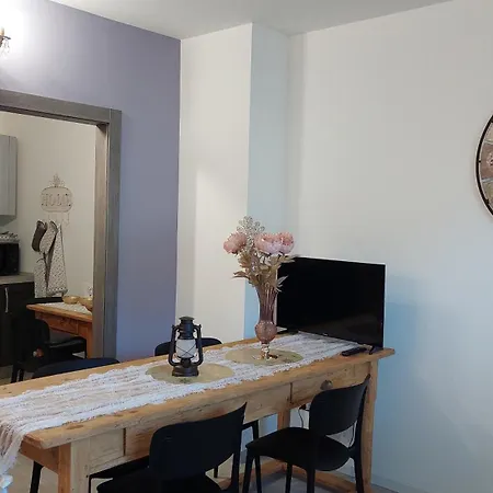 La Terrazza, Elegante Stile Retro, 90 Mq Con Doccia Sauna Wi-fi Terrazzo E Garage * Trento