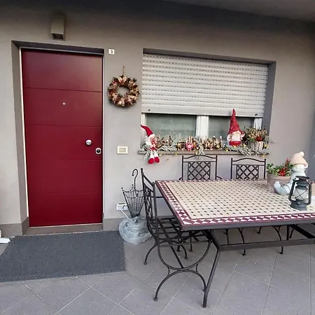 La Terrazza, Elegante Stile Retro, 90 Mq Con Doccia Sauna Wi-fi Terrazzo E Garage *